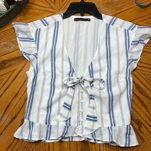 Abercrombie and Fitch blue and white striped top size extra small. Tie front.